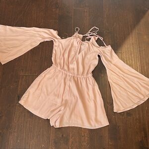 Mustard Seed Womens Sz S Romper Bell Sleeve Cold Shoulder Nude ST3225